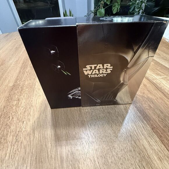 STAR WARS Trilogy IV V VI  Bonus 4-Disc Widescreen DVD Remastered Silver Box Set - Picture 9 of 11